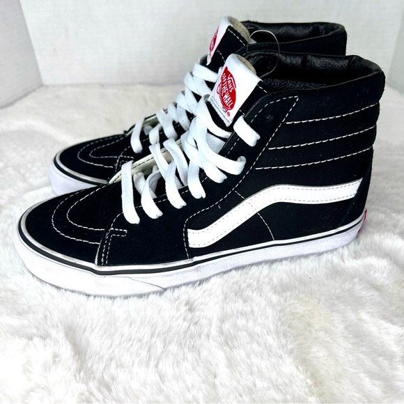 Vans Sk8-Hi High Top Canvas and Suede Sneakers Black and White  Size 6.5  NWT - Picture 2 of 14